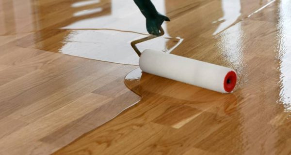 It’s Spring Season Buff and Recoat Your Hardwood Floors