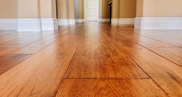 The Impact of Buffing and Recoating on the Lifespan of Hardwood Floors (5)